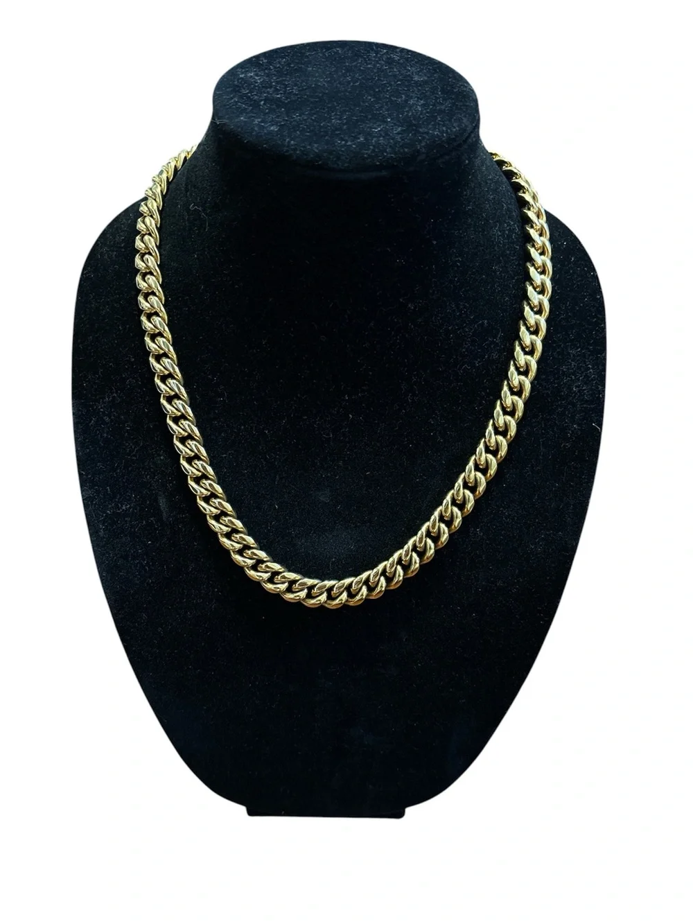 SPCY 8mm Gold Chain like new 23” long